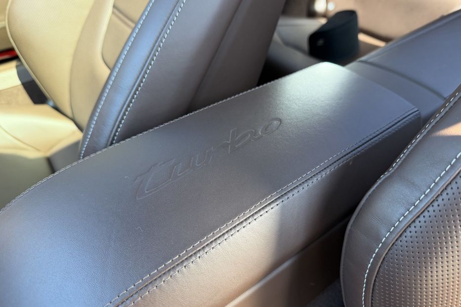 Продам Porsche 911 Turbo  2021 года в Киеве
