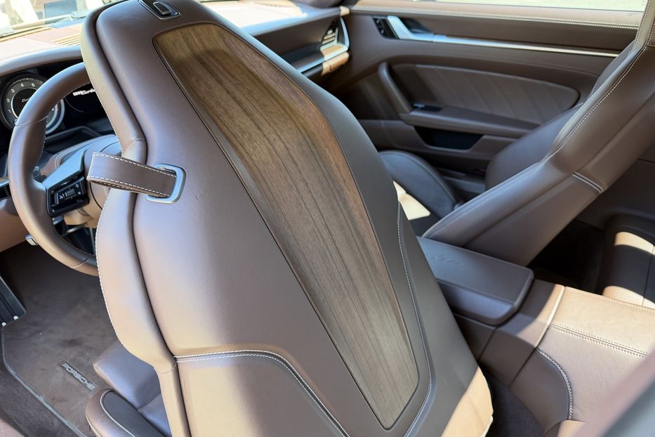 Продам Porsche 911 Turbo  2021 года в Киеве