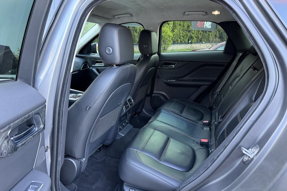 Продам Jaguar F-Pace 2.0 diesel  2020 года в Киеве