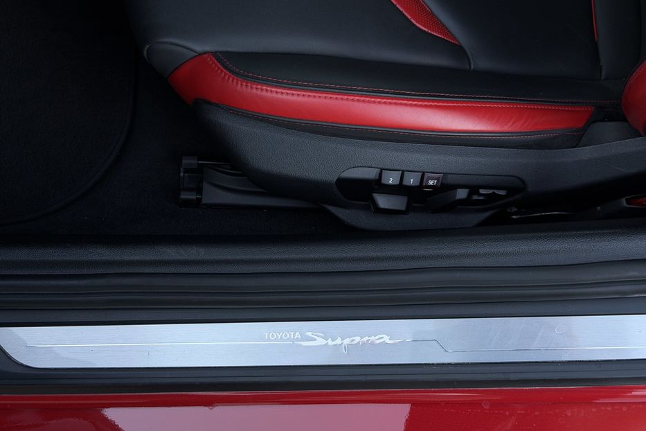 Продам Toyota Supra GR sport 2021 года в Киеве