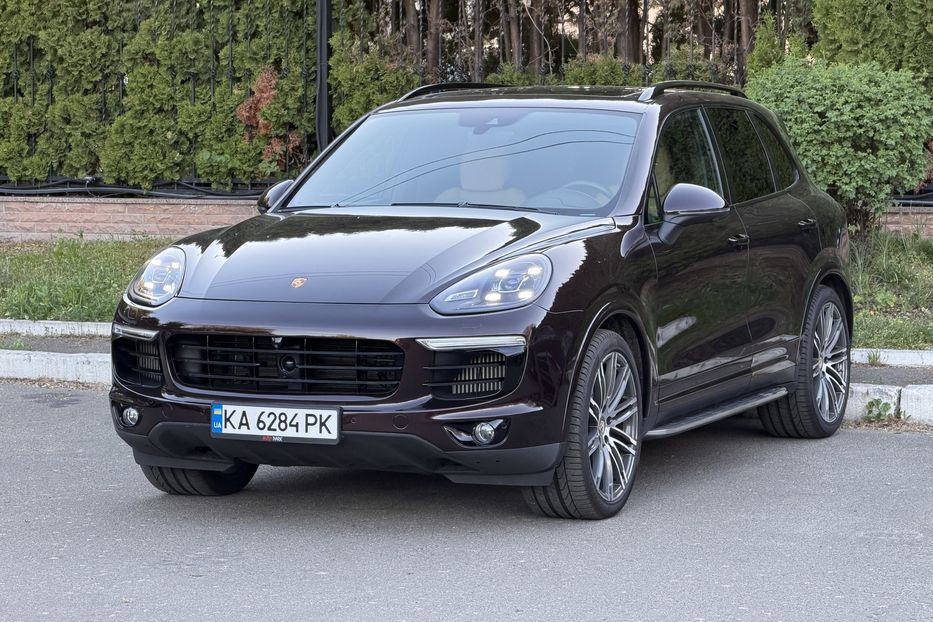Продам Porsche Cayenne 4.2 diesel  2015 года в Киеве