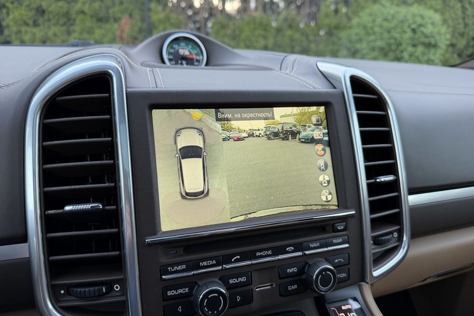 Продам Porsche Cayenne 4.2 diesel  2015 года в Киеве