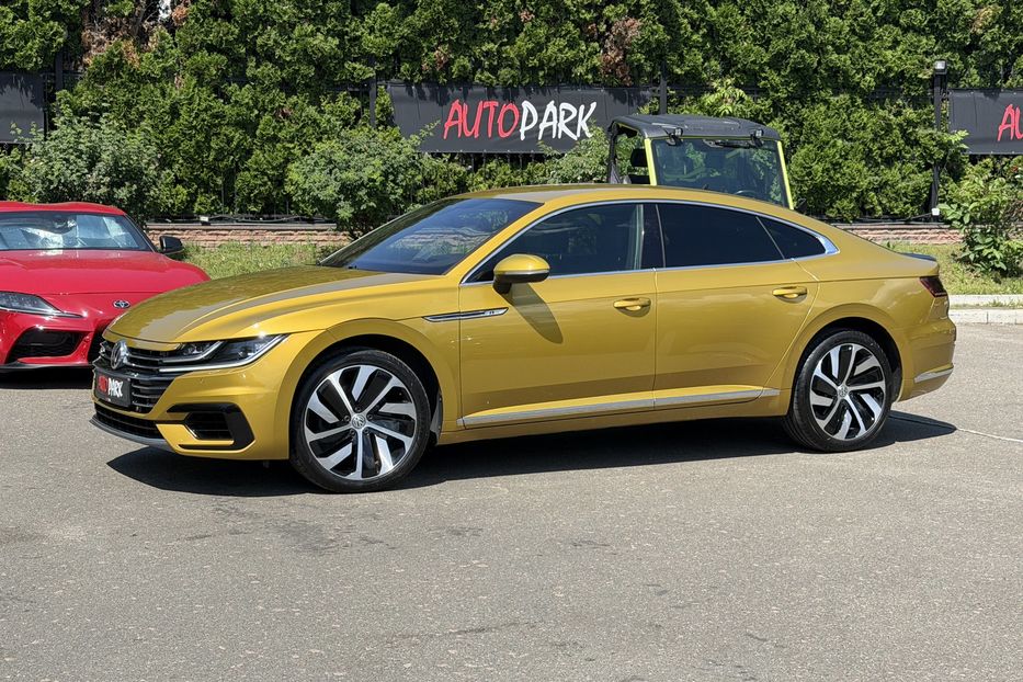 Продам Volkswagen Arteon R-line 4-motion 2017 года в Киеве