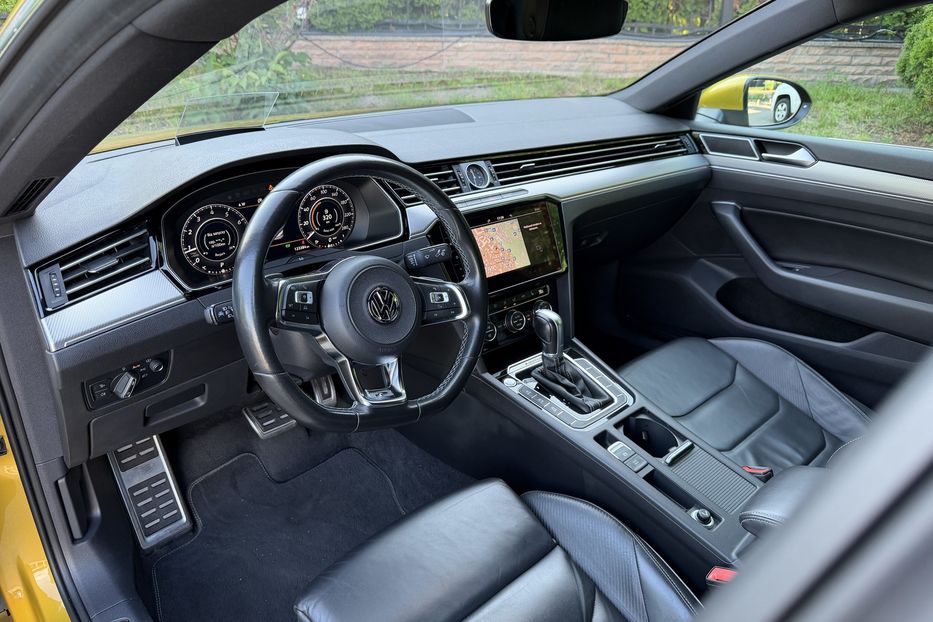 Продам Volkswagen Arteon R-line 4-motion 2017 года в Киеве