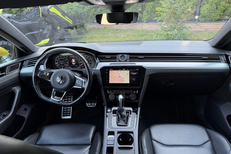 Продам Volkswagen Arteon R-line 4-motion 2017 года в Киеве