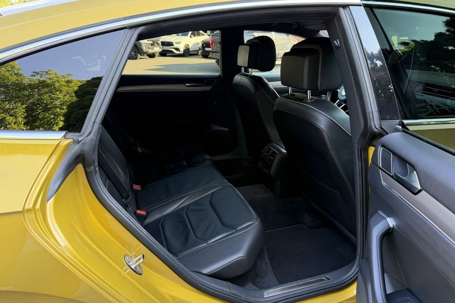Продам Volkswagen Arteon R-line 4-motion 2017 года в Киеве