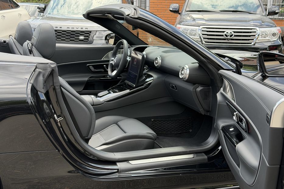 Продам Mercedes-Benz SL-Class 43 AMG 2023 года в Киеве