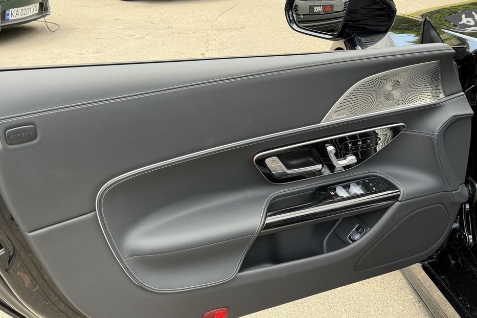 Продам Mercedes-Benz SL-Class 43 AMG 2023 года в Киеве