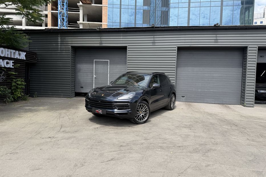 Продам Porsche Cayenne Platinum Edition 2022 года в Киеве