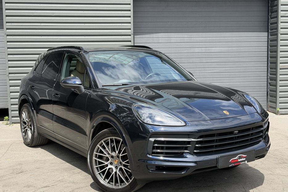 Продам Porsche Cayenne Platinum Edition 2022 года в Киеве