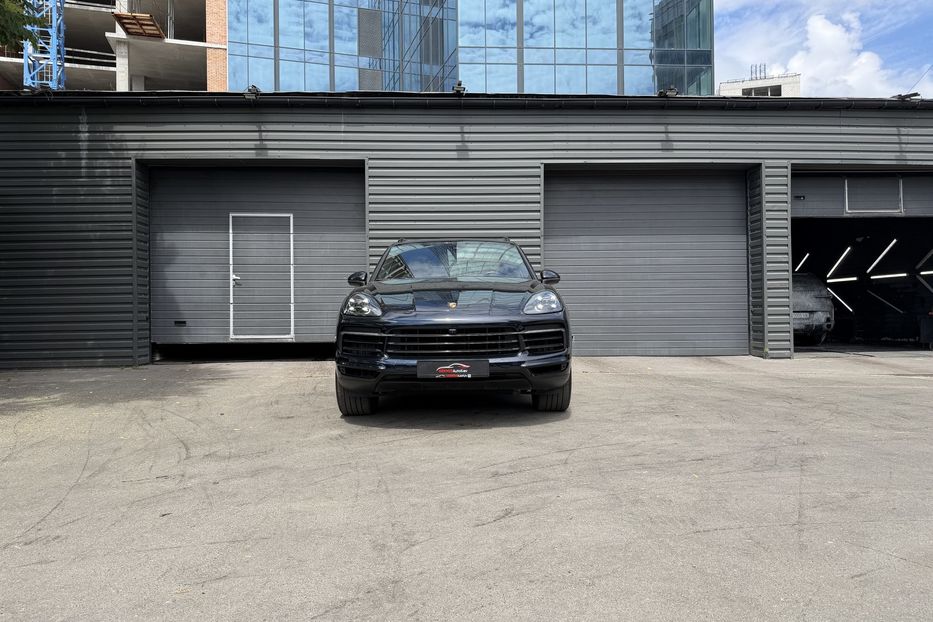 Продам Porsche Cayenne Platinum Edition 2022 года в Киеве