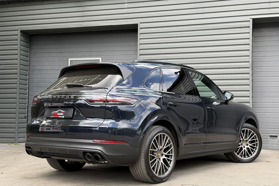 Продам Porsche Cayenne Platinum Edition 2022 года в Киеве