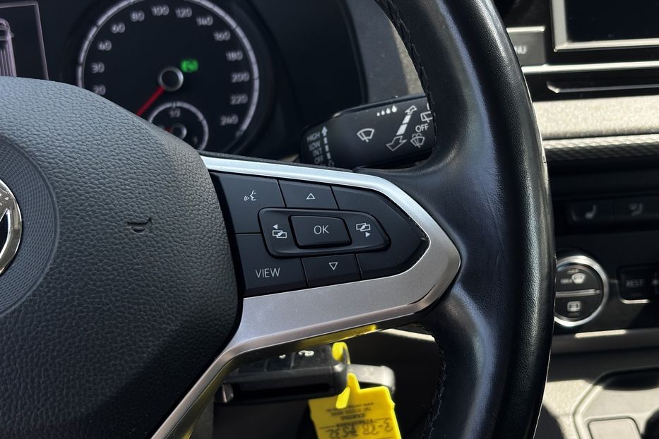 Продам Volkswagen Caravella 2.0 110квт DSG авто у Львові 2020 года в Львове