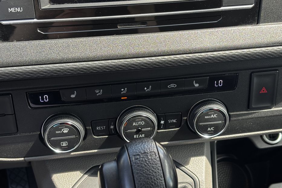 Продам Volkswagen Caravella 2.0 110квт DSG авто у Львові 2020 года в Львове