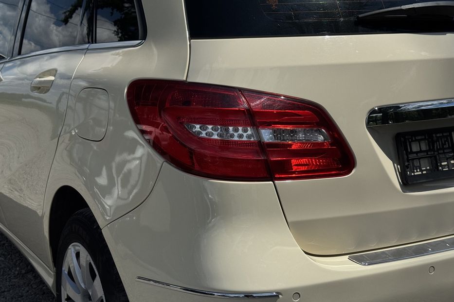 Продам Mercedes-Benz B-Class COMIS  2014 года в г. Умань, Черкасская область
