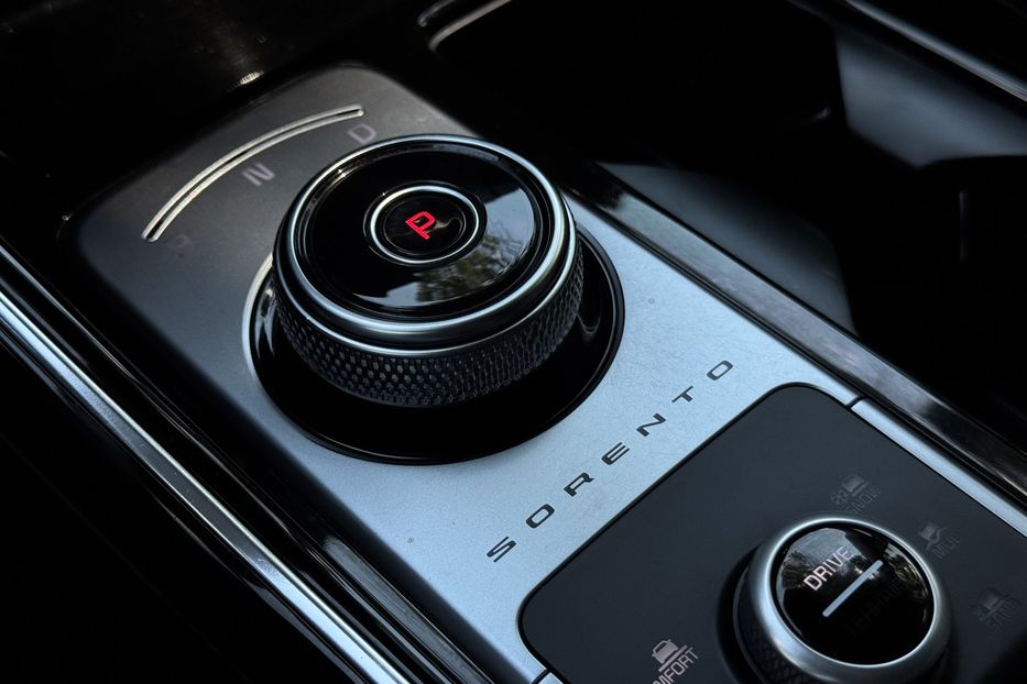 Продам Kia Sorento COMIS 7 місць 4WD 2020 года в г. Умань, Черкасская область