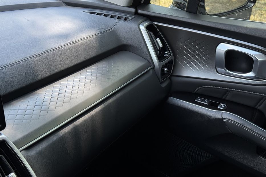 Продам Kia Sorento COMIS 7 місць 4WD 2020 года в г. Умань, Черкасская область