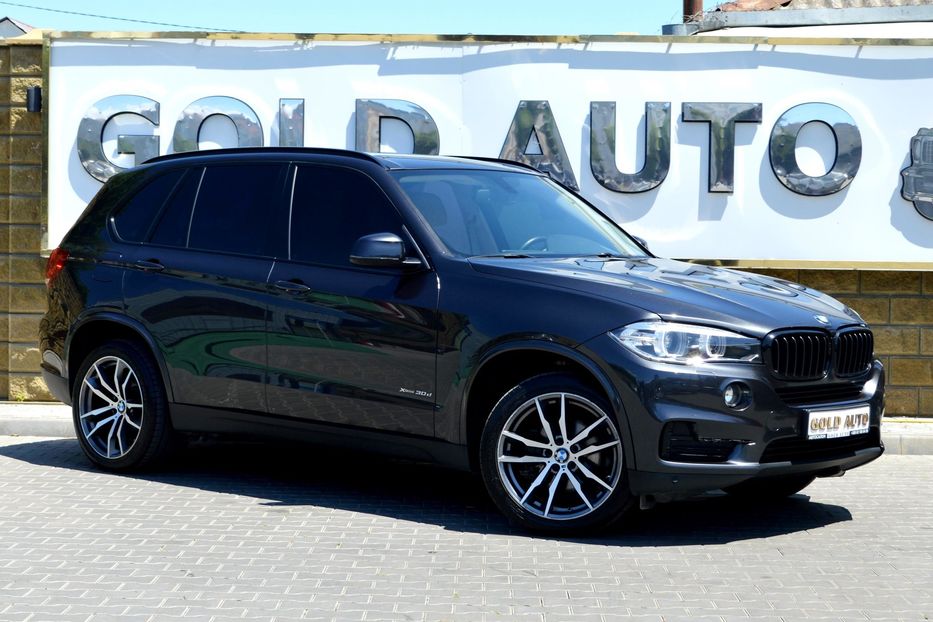 Продам BMW X5 2017 года в Одессе