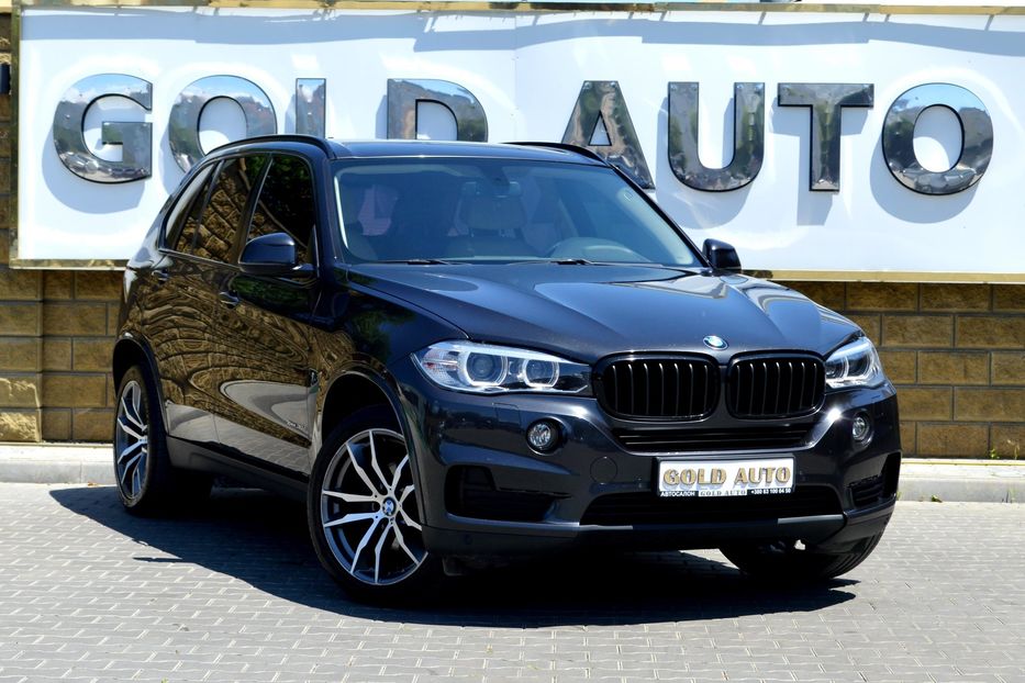 Продам BMW X5 2017 года в Одессе