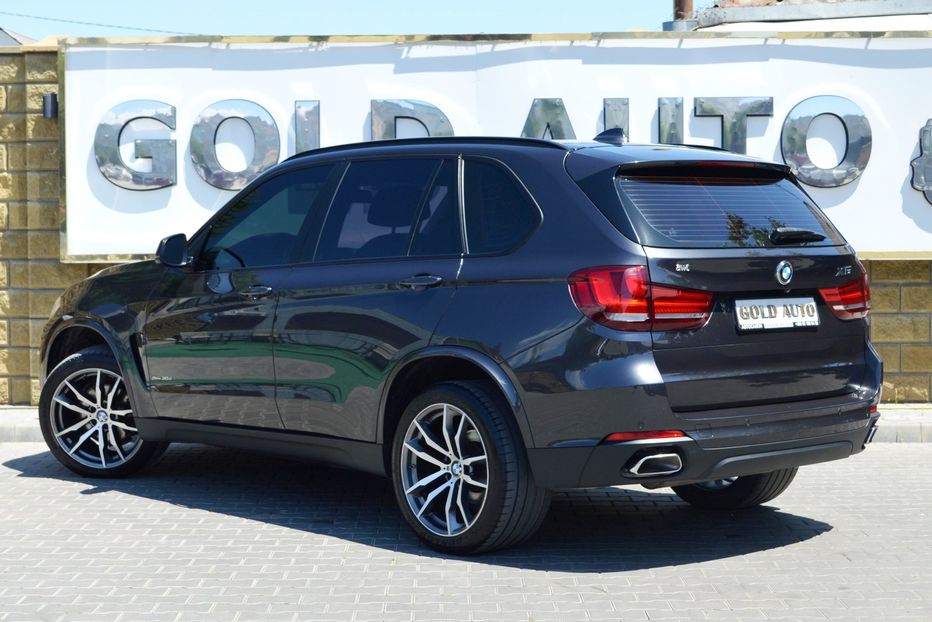 Продам BMW X5 2017 года в Одессе
