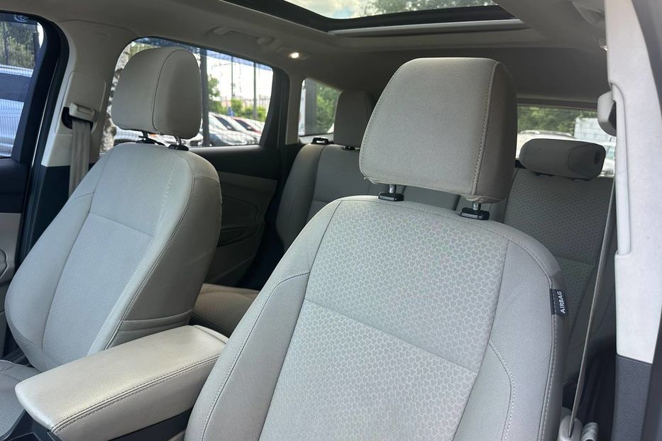 Продам Ford Escape 2016 года в Черновцах
