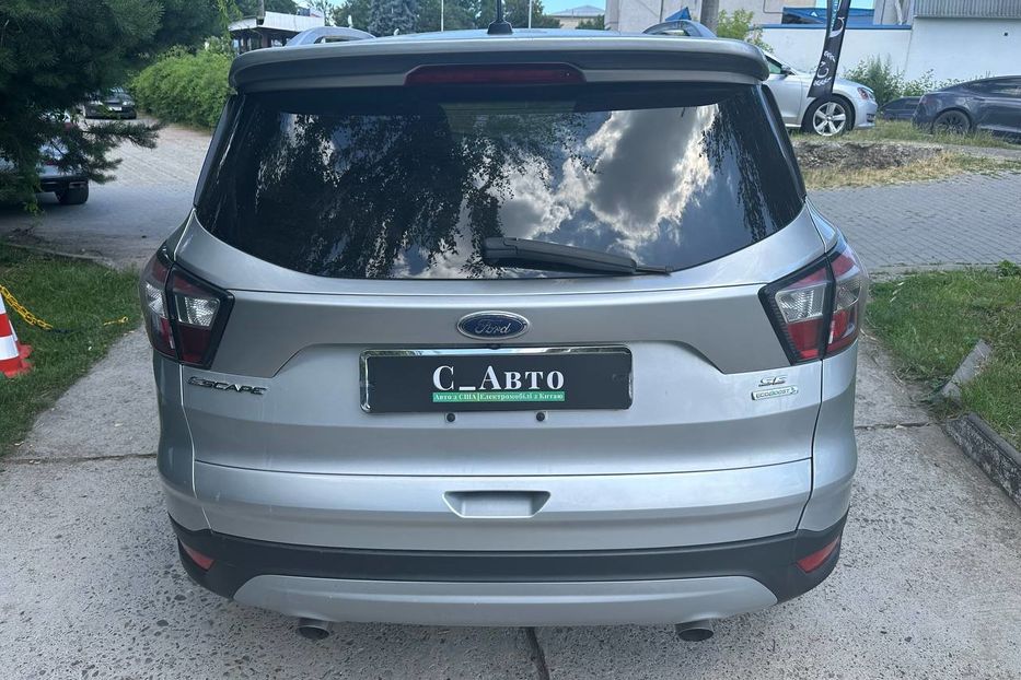Продам Ford Escape 2016 года в Черновцах