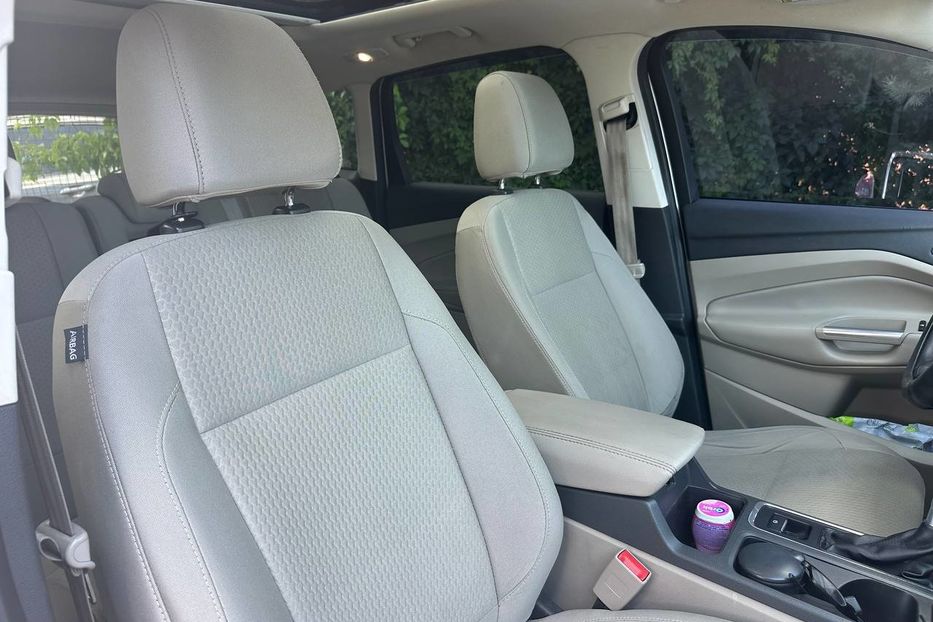 Продам Ford Escape 2016 года в Черновцах