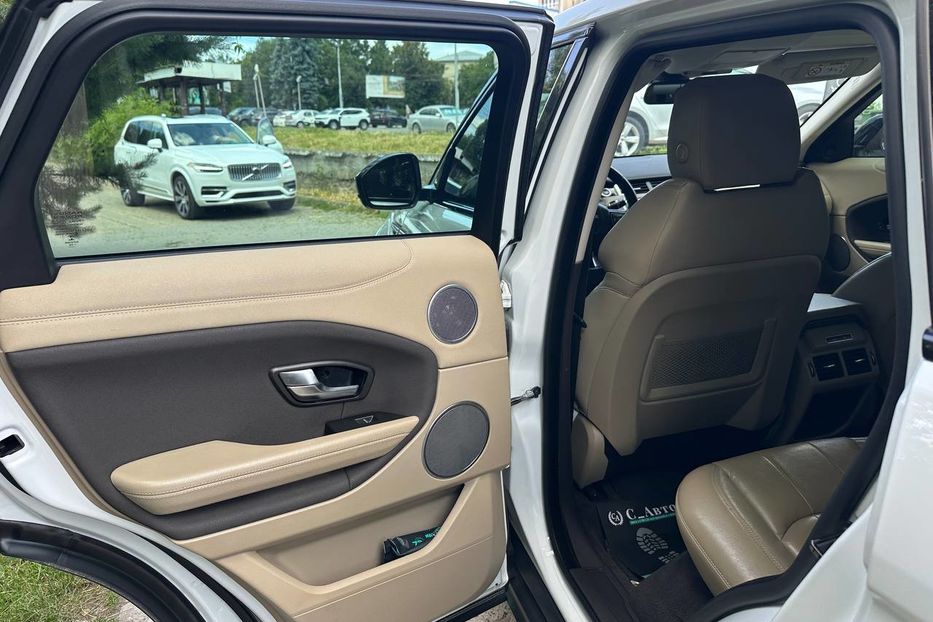 Продам Land Rover Range Rover Evoque 2016 года в Черновцах