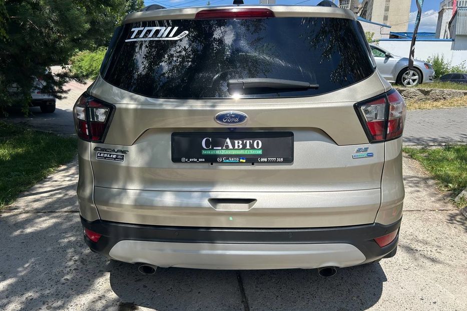 Продам Ford Escape SE 2017 года в Черновцах
