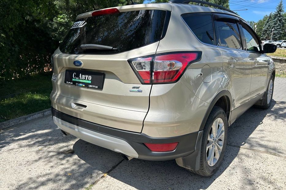 Продам Ford Escape SE 2017 года в Черновцах