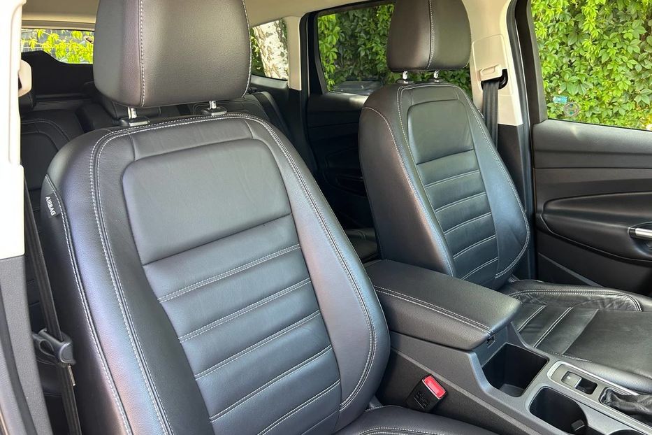 Продам Ford Escape SE 2017 года в Черновцах