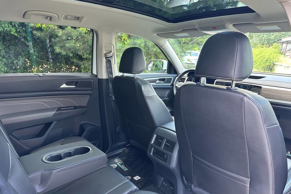 Продам Volkswagen Atlas 2022 года в Черновцах