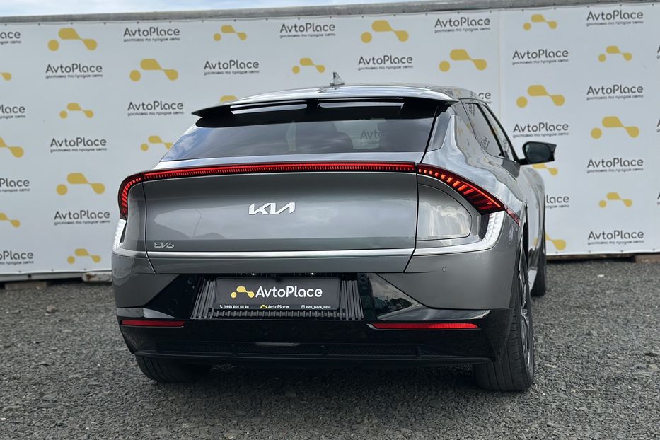 Продам Kia EV6 2023 года в Луцке