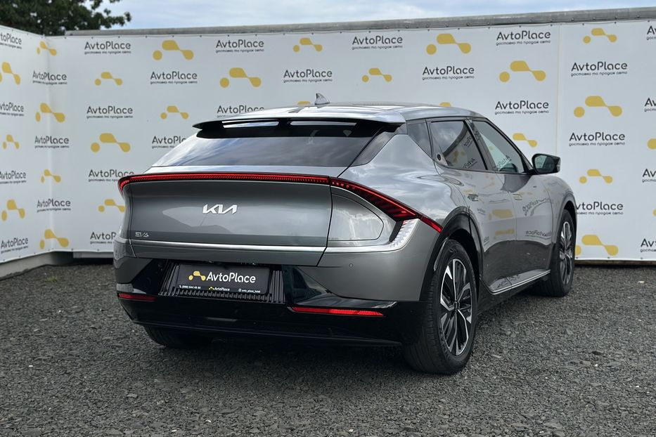 Продам Kia EV6 2023 года в Луцке