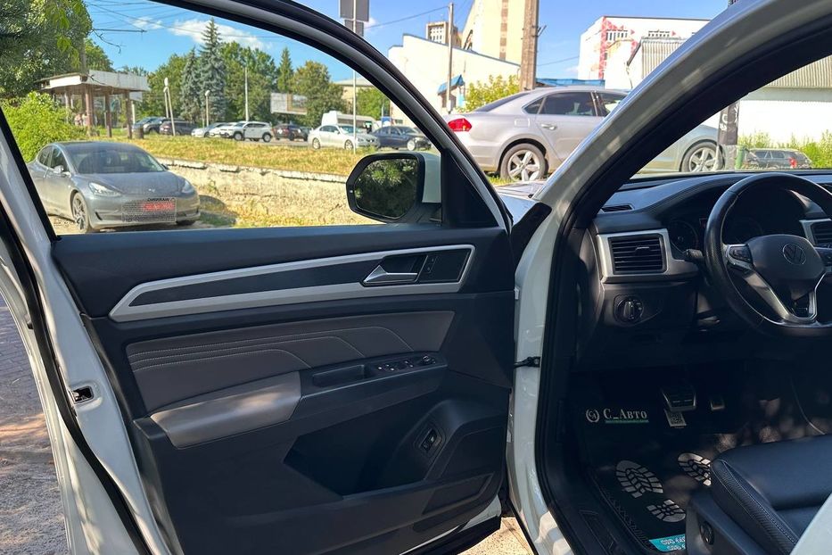 Продам Volkswagen Atlas R-Line 2021 года в Черновцах