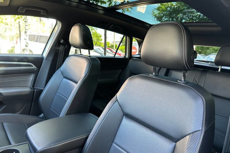 Продам Volkswagen Atlas R-Line 2021 года в Черновцах