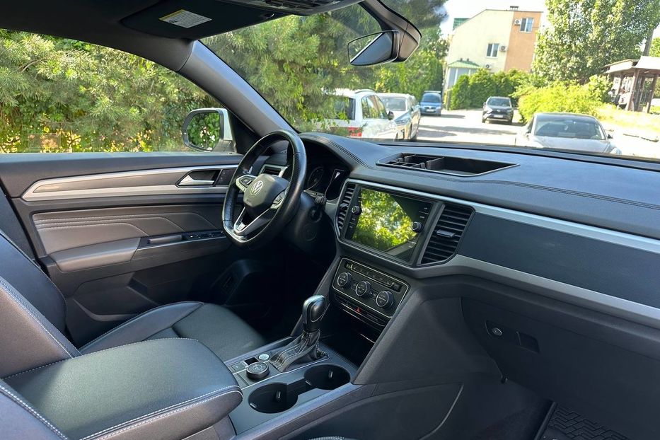 Продам Volkswagen Atlas R-Line 2021 года в Черновцах