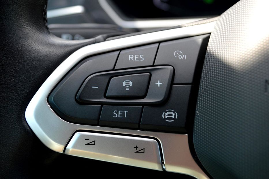 Продам Volkswagen Tiguan 2021 года в Одессе