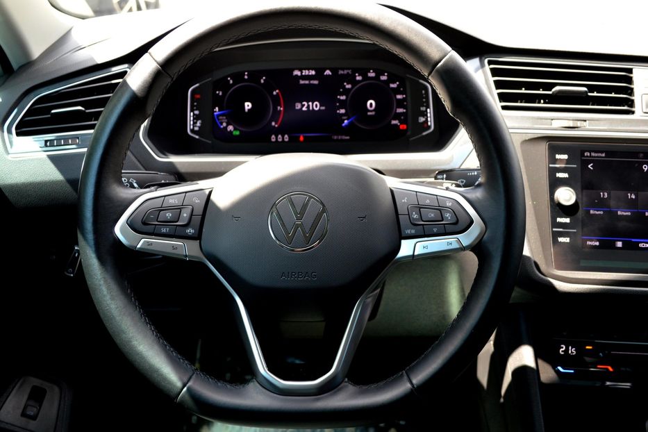 Продам Volkswagen Tiguan 2021 года в Одессе