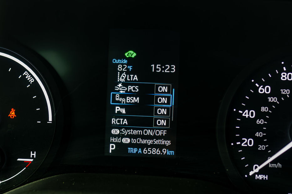 Продам Toyota Sienna HYBRID 2020 года в Киеве