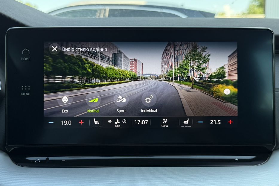 Продам Skoda Octavia А8 2.0TDI 150кс МАСАЖ, FUL LED 2023 года в Львове