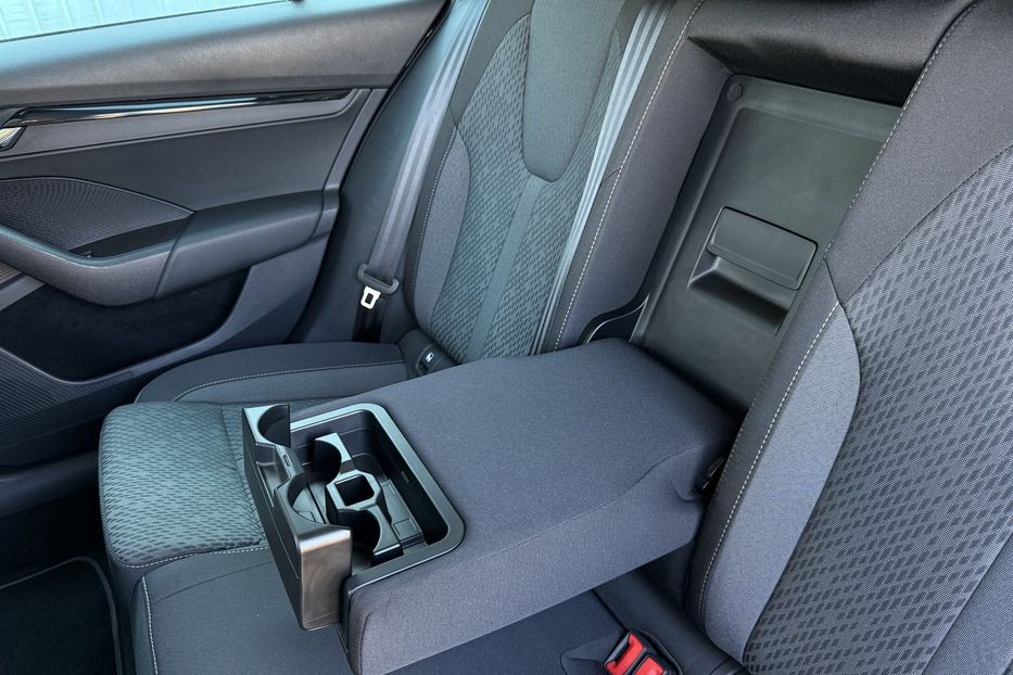 Продам Skoda Octavia А8 2.0TDI 150кс МАСАЖ, FUL LED 2023 года в Львове