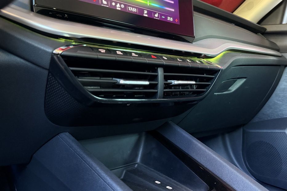 Продам Skoda Octavia А8 2.0TDI 150кс МАСАЖ, FUL LED 2023 года в Львове