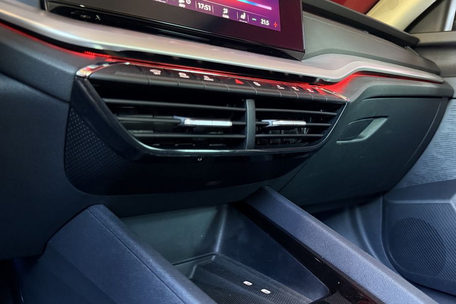 Продам Skoda Octavia А8 2.0TDI 150кс МАСАЖ, FUL LED 2023 года в Львове