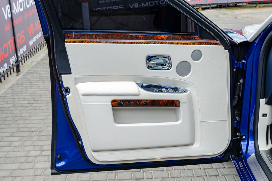 Продам Rolls-Royce Ghost 2015 года в Киеве