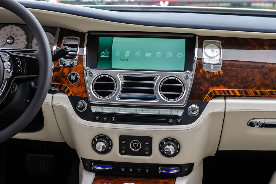 Продам Rolls-Royce Ghost 2015 года в Киеве