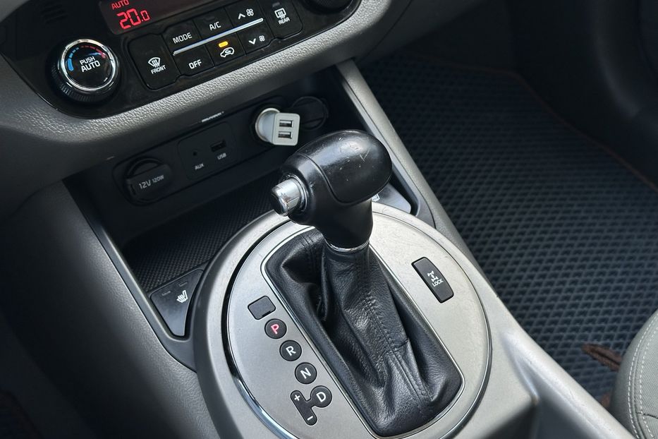 Продам Kia Sportage 2014 года в Луцке