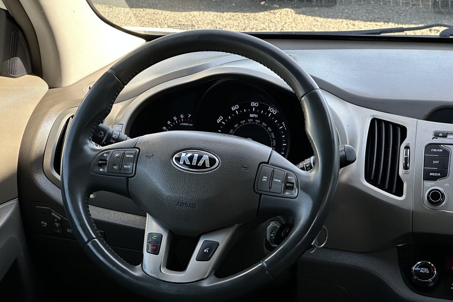 Продам Kia Sportage 2014 года в Луцке