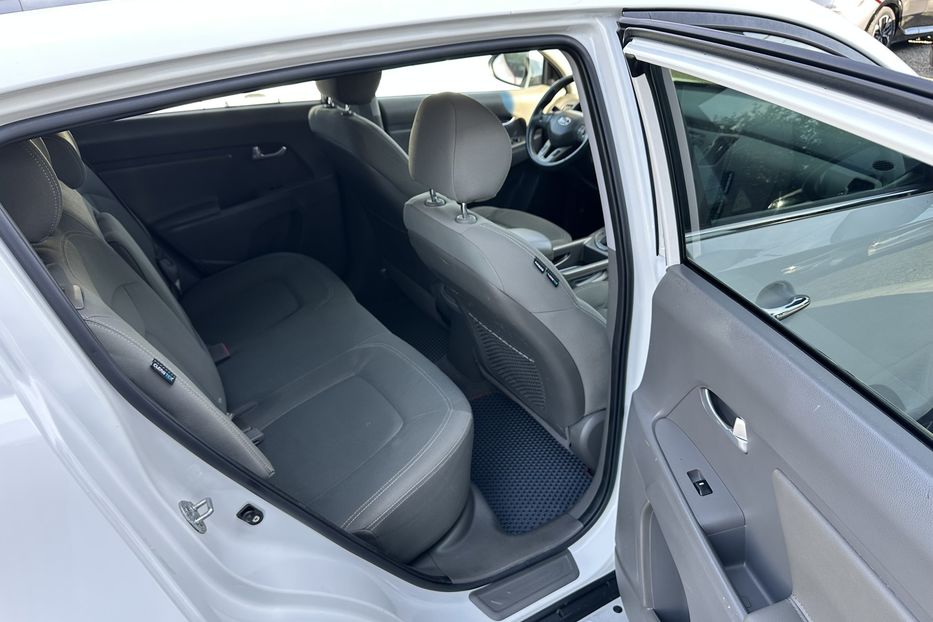 Продам Kia Sportage 2014 года в Луцке