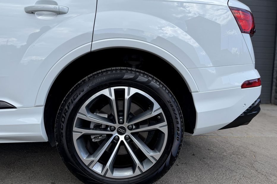 Продам Audi Q7 45 TFSi 2025 года в Киеве